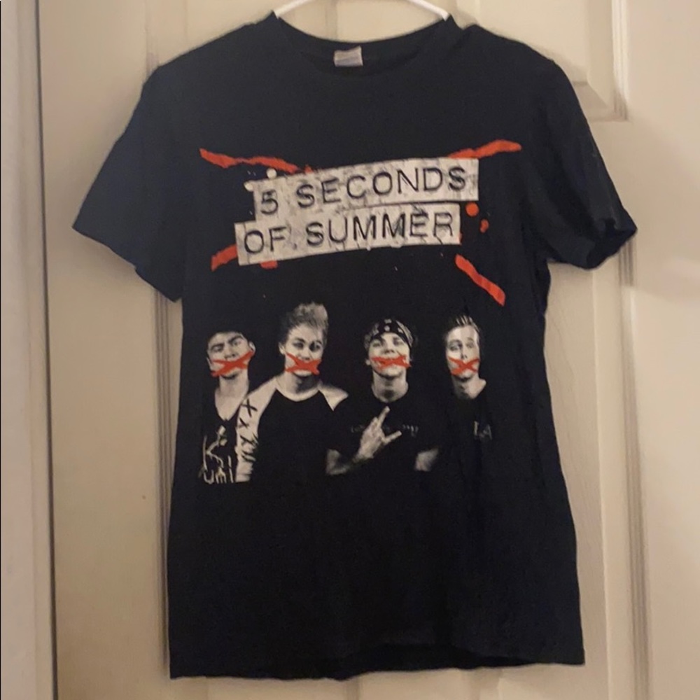 5SOS 2015 Tour Tshirt